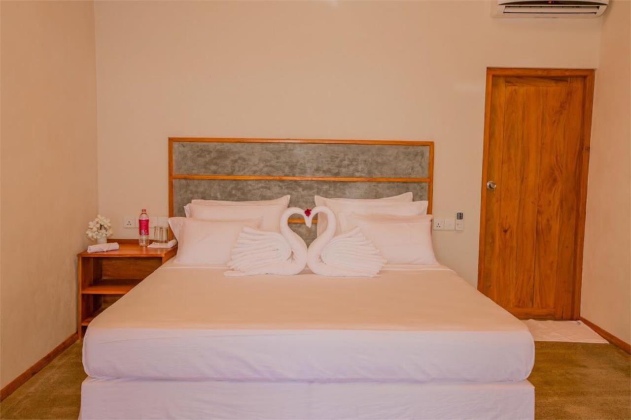 Nikara Nature Resort Arugam Bay Exterior photo