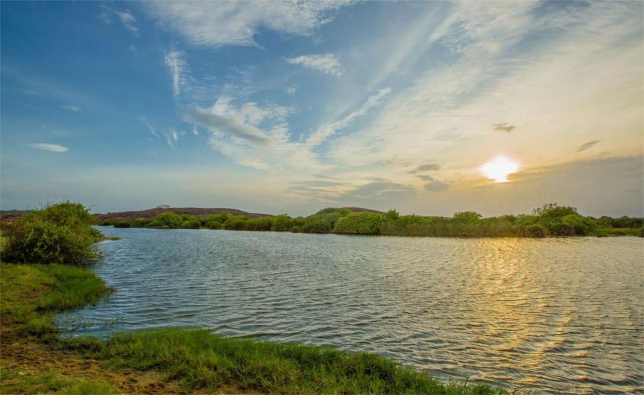 Nikara Nature Resort Arugam Bay Exterior photo