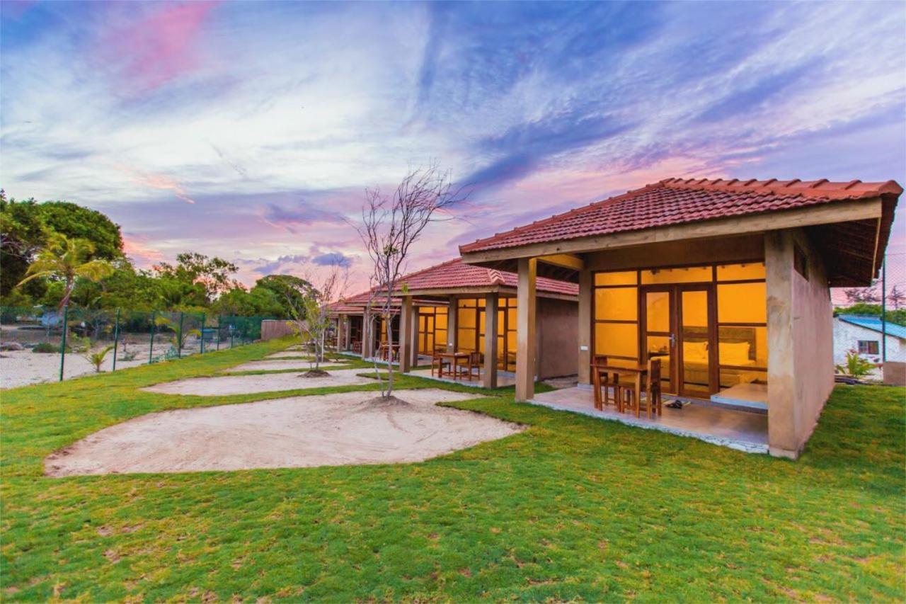 Nikara Nature Resort Arugam Bay Exterior photo
